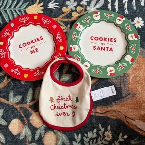 NEW Baby’s First Christmas Bib and Santa Plates